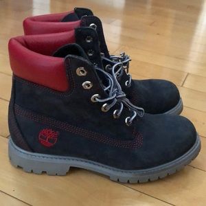 Custom Timberland boots- barely worn!!